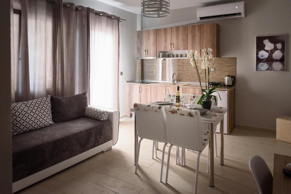 Haus Viktoria 2 Apartment Limenas  Ngoại thất bức ảnh